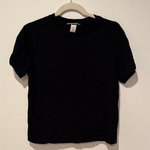 H&M Maternity Nursing Tee Shirts Set of 2 Black and White Short Sleeve T-Shirt
